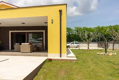 Villa Eve with salt water pool