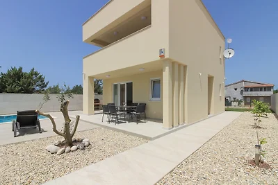 Villa Sunshine mit privatem Pool