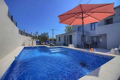 Villa Zoya with pool, beach 1km