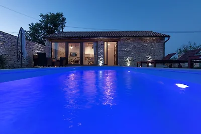 Steinvilla Pietra mit Pool, Jacuzzi