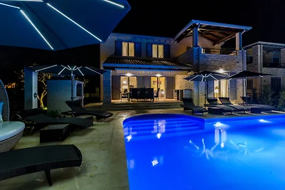  Laura An mit Meerblick und Pool