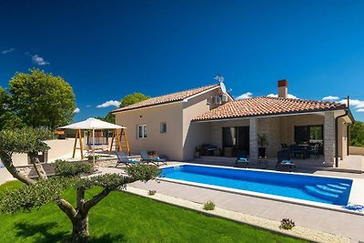 Beautiful Villa Martina with private pool