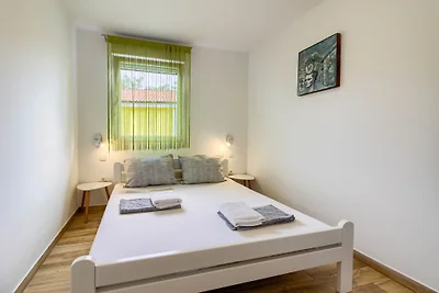 Villas Trusina with high privacy