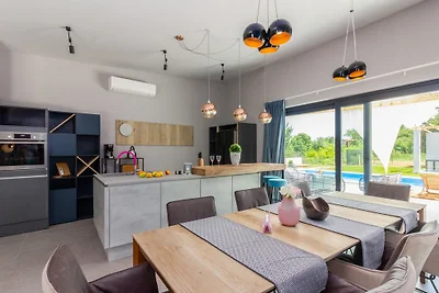 Luxus Villa Maell mit Privaten Pool