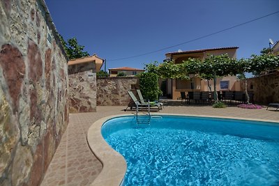 Villa Petroro,Pool,600 m vom Strand