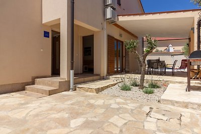 Villa Cissana with private pool