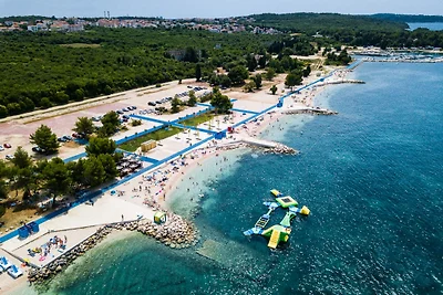 Vila Ella Nature mit privatem Pool