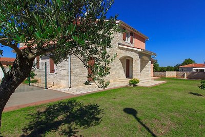 Villa Lavanda with pool, for 9 pers