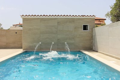 Villa Sunshine mit privatem Pool