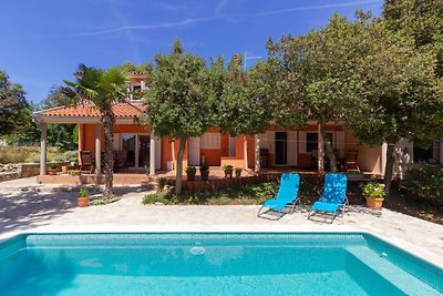 Vila Ella Nature mit privatem Pool