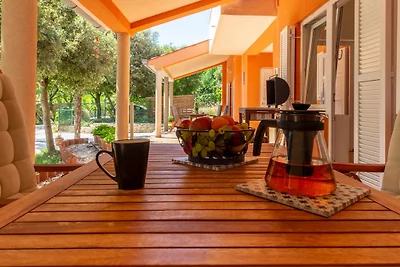 Villa Ella Nture mit privaten Pool