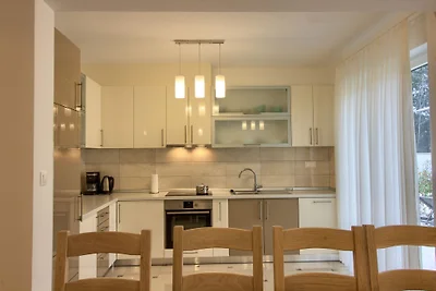 Neue Villa Aurora mit Pool, 10 Pers