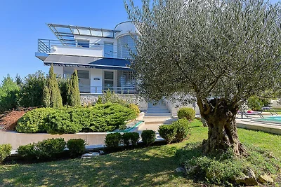 Villa Nicol, nur 200m von Meer