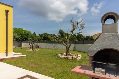 Villa Eve with salt water pool
