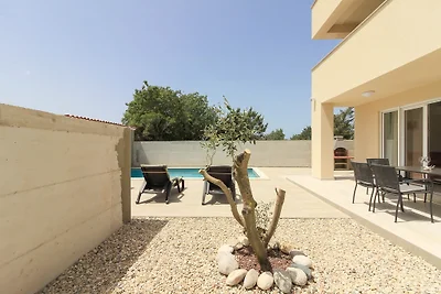 Villa Sunshine mit privatem Pool