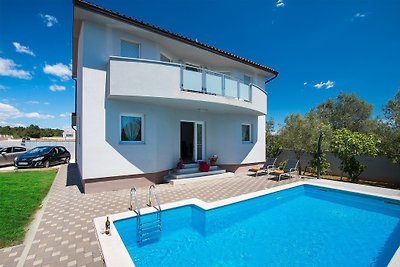 Charming Villa Amber with Pool