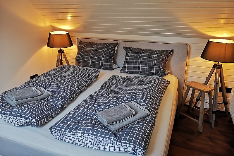 In der Bärenhütte: Schlafzimmer im OG