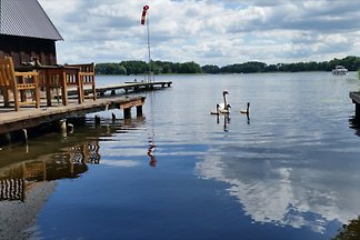 Großzügige Polly-Fewo-direkt am See