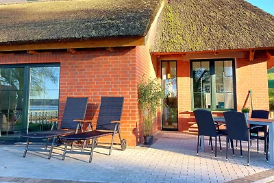 Strandhaus am See - mit Boot & Kanu