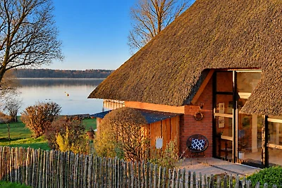 Strandhaus am See - mit Boot & Kanu