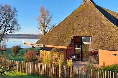 Neu: Superschönes Traumhaus direkt am See