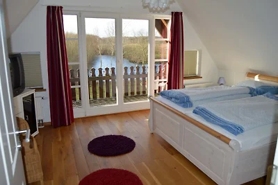 Altes Heuerhaus am See