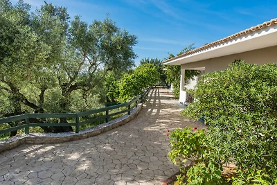 Villa in residence con piscina