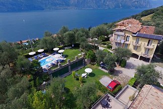 Gaia Malcesine pool wifi M023045441