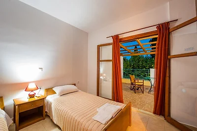 Villa con piscina a 400 m dal mare