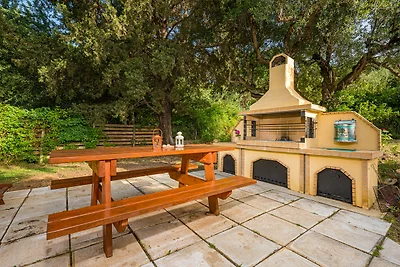 Villa con piscina a 400 m dal mare
