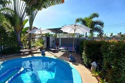 Ferienhaus/Bungalow   mit POOL