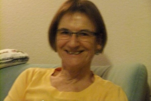 Madame M. Crombach Madame M. Crombach