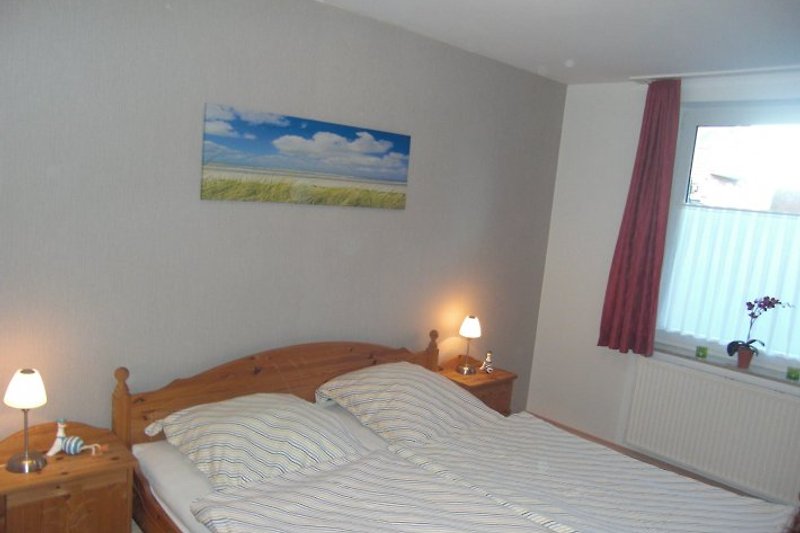 Freundliches Schlafzimmer