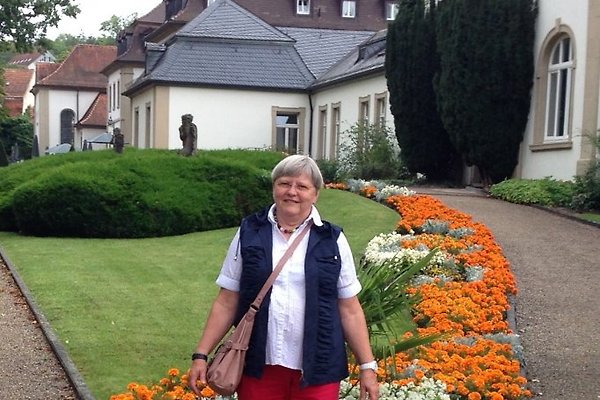 Mrs. A. Geßner Mrs. A. Geßner