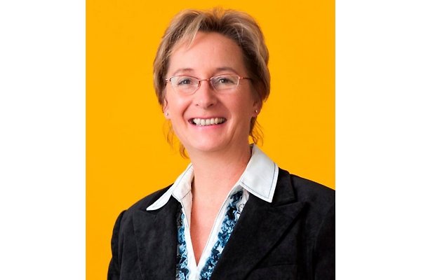 Frau B. Holfert Frau B. Holfert