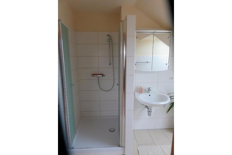 Bad mit Dusche