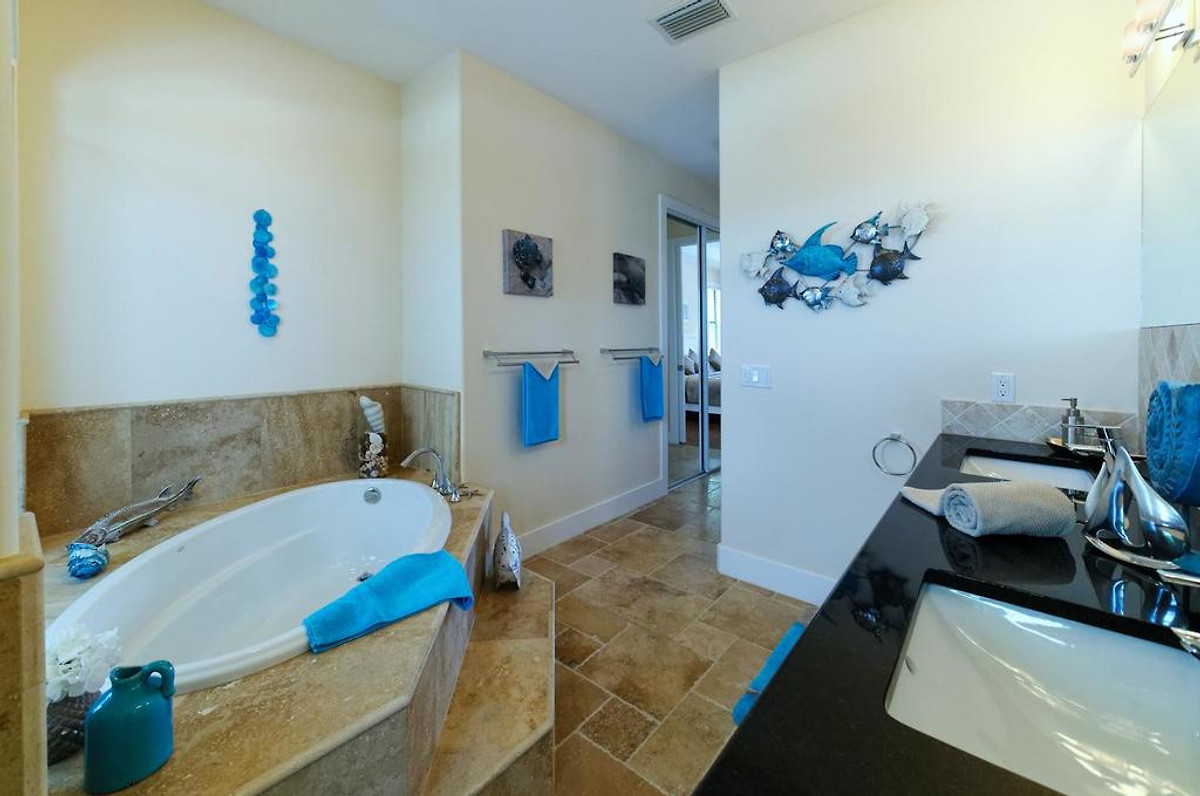 123666_21204713880251