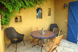 Le Mûrier à Arles, Nîmes, Avignon