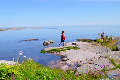 Villa Äppleträd  am Meer mit Boot