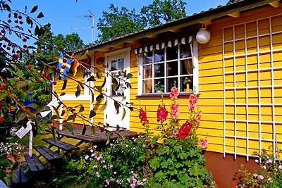 Villa Äppleträd  am Meer mit Boot