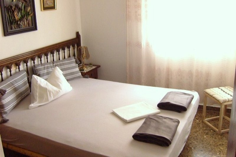 Schlafzimmer Granada mit franz. Doppelbett