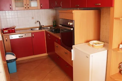 Apartments Emilija Makarska