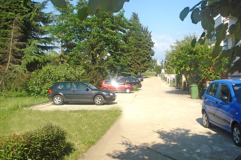 Haus Aussicht-Parkplätze vor dem Haus
