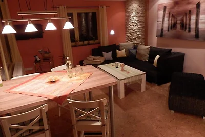 Haus am See mit Aussen Whirlpool