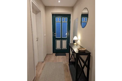 Haus am See mit Aussen Whirlpool