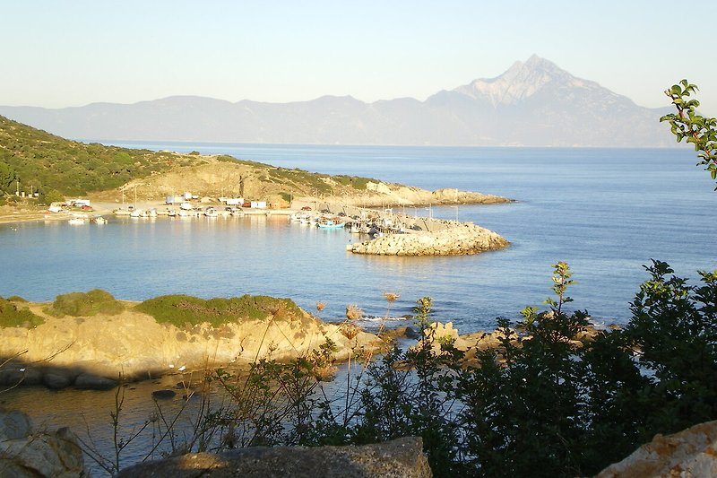 Hafen von Sarti