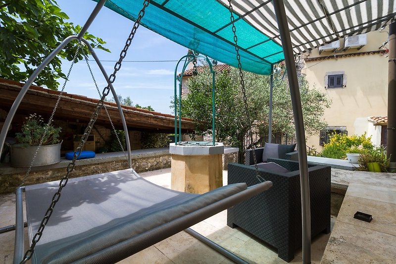 Lounge am Pool