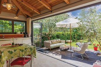 N. 39 (4 + 1) zona tranquila con jardín