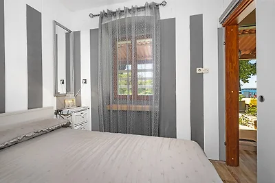 Casa 10 m dal mare