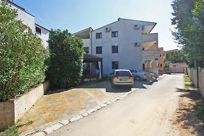 Apartment N.8, (6 + 2) 60 m vom Kiesstrand